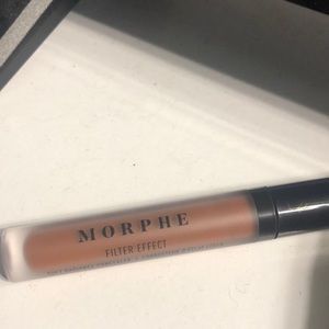 Morphed filter effect concealer